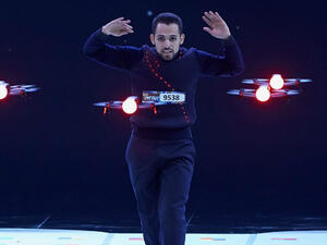 A Saudi contestant named Hashim was able to get the Golden Buzzer (Source: arabsgottalentinsta - Instagram)