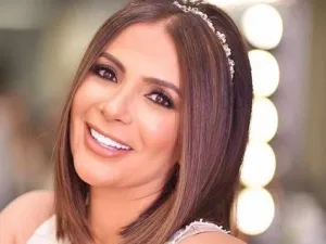 منى زكي تعتذر عن مسلسلها الجديد 