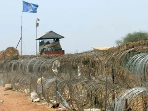 The two sides discussed establishing a buffer zone and deploying a joint border monitoring force supported by the United Nations.