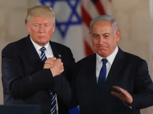 U.S. President Donald Trump (left) and Israeli Prime Minister Benjamin Netanyahu (right) (AFP/File Photo)