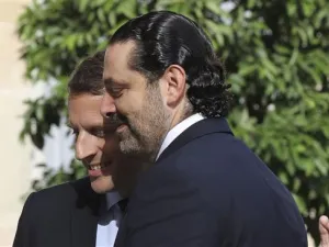 French President Emmanuel Macron and Lebanese Prime Minister Saad Hariri in Paris on Sept. 1, 2017 (AFP)