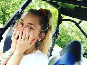 (Liam Hemsworth/ Instagram)