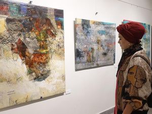 Ibrahim al-Hasan's exhibit "Childhood on the Sidewalk (Twitter)