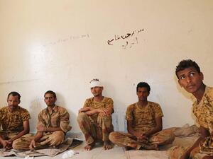 The yemeni army and resistance have captured more than 80 houthis today in Hudaydah (Twitter)