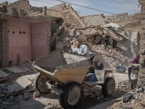 1,900 bodies pulled from rubble in Mosul (Twitter)