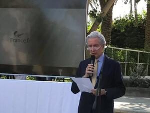 France's website, http://France.fr  has been fully translated to Arabic (Twitter)