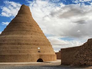 Abarkouh Ice House, Yazd, Iran (Twitter)