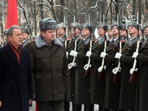 Turkey's Hulusi Akar and Alexander Lukashenko (Twitter)