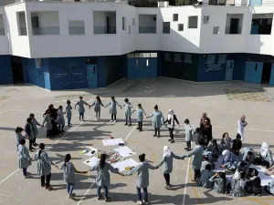 Israel plans to close UNRWA schools in occupied East Jerusalem (Twitter)