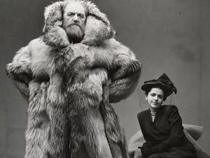 Unforgettable Irving Penn photograph from 1947 (Twitter)