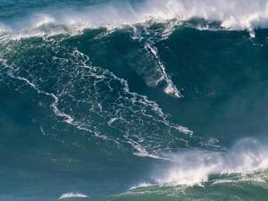 A British surfer believes he has broken the world record (Twitter)