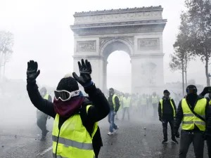 'Yellow Vest' Protest (Shutterstock)