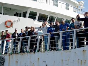 جميع من كان على متن القارب في حالة صحية جيدة.