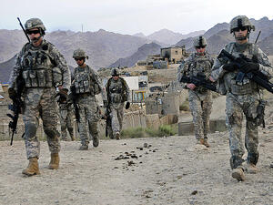 US troops in Afghanistan in 2010 (Wikimedia Commons)