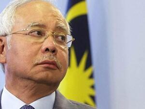 رئيس وزراء ماليزيا السابق يمثل أمام محكمة في تهم فساد
