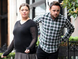 All over: Lisa, 41, is currently going through what is said to be a £62m divorce from Ant after an 11-year marriage (Source:Beretta/Slms/REX/Shutterstock)