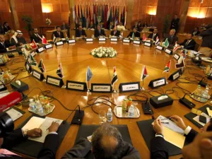 جدول أعمال القمة يغص بالقضايا والأزمات التي تعانيها المنطقة العربية