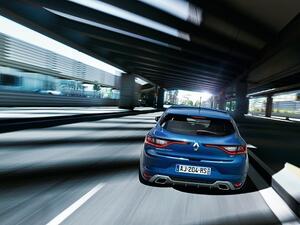 The Megane GT is a refreshing take on vehicular innovation that is the product of engineering passion instilled in Renault’s R&D team who poured their hearts into creating the apex in technology and comfort.  