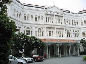Singapore's Raffles Hotel, the flagship of FRHI Hotels & Resorts. (Wikipedia)