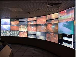 ستوفر أنظمة سيمنس للتحكم امكانيات متقدمة لمراقبة سير المرور داخل النفق، على مدار 24 ساعة طوال أيام الأسبوع.