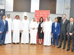 The Minister of Transportation and Telecommunications, H.E. Eng. Kamal bin Ahmed Mohammed and Batelco Chairman Shaikh Mohamed bin Khalifa Al Khalifa with officials from EGovernment, Ericsson and Batelco