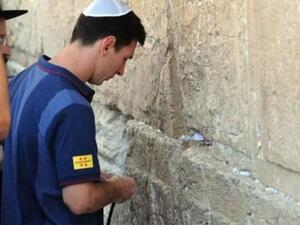 In what Messi seemed as harmless and pious may have alienated many of his fanbase. 