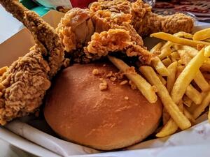 طريقة عمل دجاج البروستد في المنزل