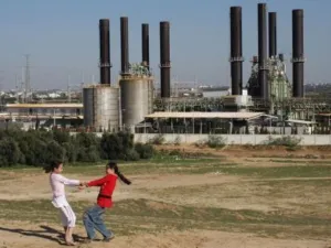 Intense negotiations will begin to establish a timetable for reaching a settlement on the PA's total debt to IEC, which amounts to NIS 1.7 billion ($445M). (Electronic Intifada)