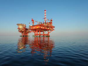 The Lebanese-Israeli maritime dispute should not derail Lebanon's oil exploration efforts in the Mediterranean.  (Shutterstock)