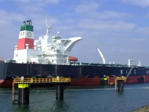Iran reiterated that Iranian ships do not need to enter Saudi waters to export its oil. (Photo courtesy of Press TV)