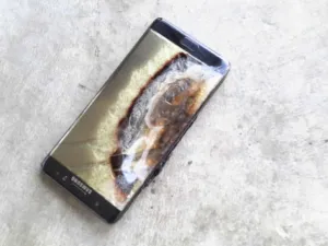The conclusion came after about 700 Samsung researchers and engineers replicated the incidents by testing more than 200,000 fully-assembled devices and more than 30,000 batteries. (File photo)