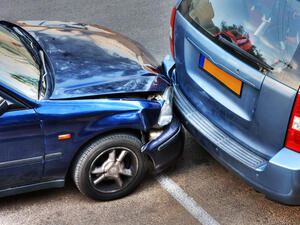 More than 45 per cent of respondents consider agency repair to be the most important feature when choosing a new car insurance policy.  (Shutterstock/Mtsyri)
