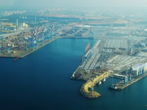 Ships carrying humanitarian aid for the Gaza Strip already unload their cargo at Ashdod Port. (Wikipedia)