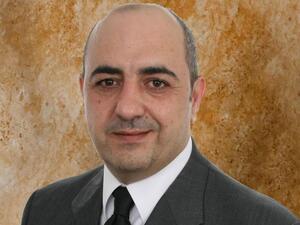 Fayez Husseini 