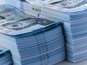تعتزم السعودية إطلاق بنك للمنشآت الصغيرة والمتوسطة