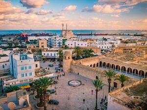 IMF: Tunisia's GDP Is Lowest Among Its Arab Maghreb Peers. (Shutterstock)