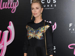 The 42-year-old actress is a single parent to Jackson, seven, and two-year-old August (Source: Tinseltown - Shutterstock)