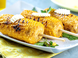 الذُّرة المشوية بالزُبدة 