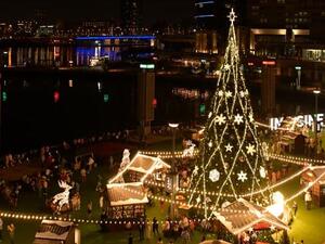 ​Dubai Festival City Holiday Market
