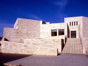 Exterior view of Jubilee School Amman, Jordan (Twitter)