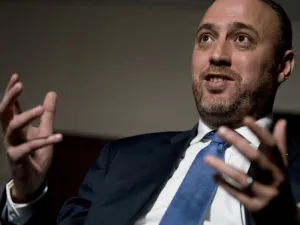  Palestinian officials, Husam Zomlot (Twitter)