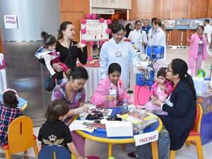 The play therapy program is the first of its kind in Qatar and uses puppets, props, and toys to help children understand their illness and express any fears they may have about treatment.