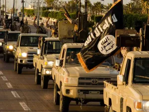 مجلة "دابق" تجري مقابلة مع أمير "ولايات ليبيا" - ارشيف 