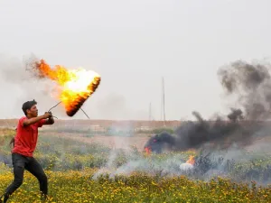 Palestinian Trying to Launch Incendiary Kites (Twitter)