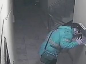 Spitting on Customer's Food (Twitter)