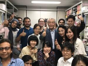 The Omani Ms Muna Alhabsi is a member of the team of Dr Tasuku Honjo , the Japanese Scientist who won
Noble Prize in Medicine (Twitter)