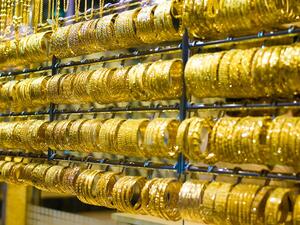 Shops found to be employing foreigners will face a fine of SR20,000 ($5,324) for each expat worker. (File photo) Shops found to be employing foreigners will face a fine of SR20,000 ($5,324) for each expat worker. (File photo)