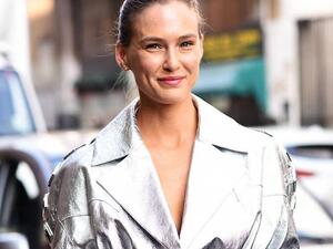 Supermodel Bar Refaeli (Twitter)