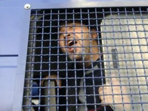 الشرطة الجزائرية تمنع مسيرة للنقابيين في العاصمة
