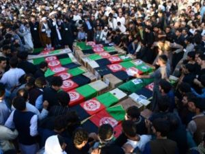 القوات الافغانية تستعيد قرية شهدت مجزرة في شمال البلاد

